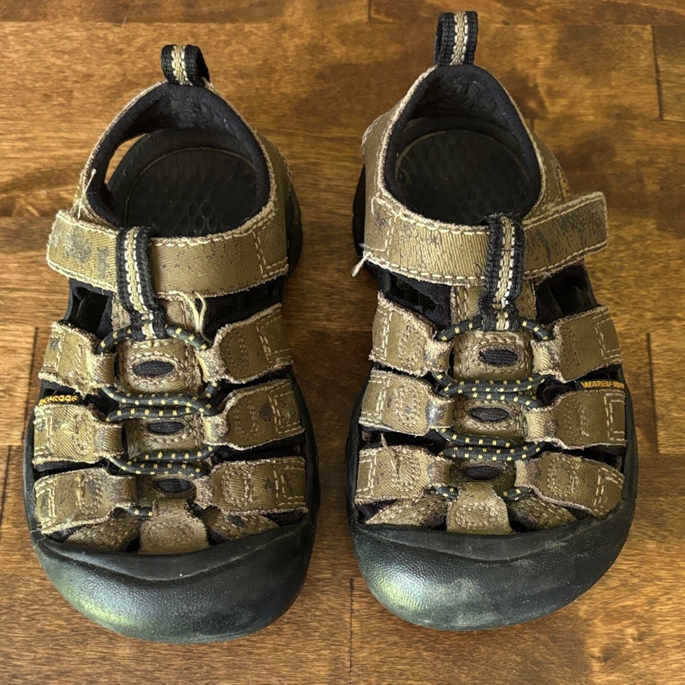 Keen Kids Tan/Brown Closed-Toe Sandals